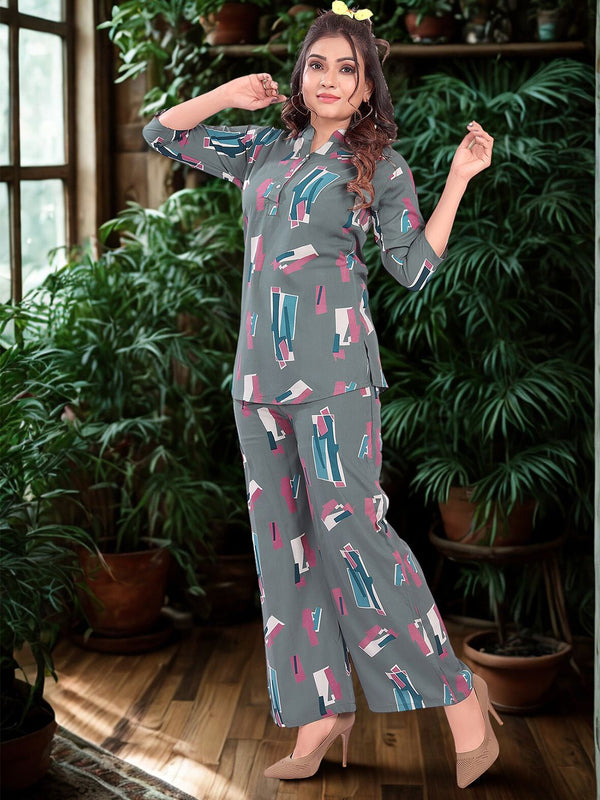 Be You Printed Top & Trousers Co-Ords