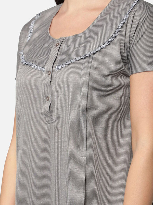 Be You Women Grey Printed Maxi Maternity Nightdress