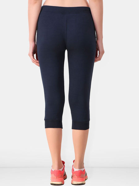 Be You Women Solid Three Fourth-Length Gym Tights