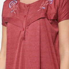 Be You Maroon Cotton Striped Maternity / Feeding  Gown for Women