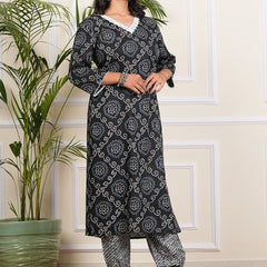 Be You Bandhani Printed V-Neck Straight Kurta With Salwar