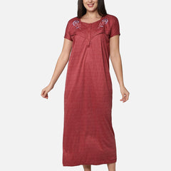 Be You Maroon Cotton Striped Maternity / Feeding  Gown for Women