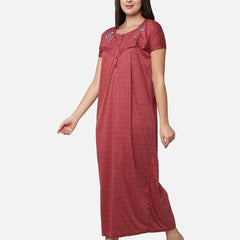 Be You Maroon Cotton Striped Maternity / Feeding  Gown for Women