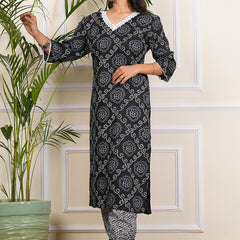 Be You Bandhani Printed V-Neck Straight Kurta With Salwar